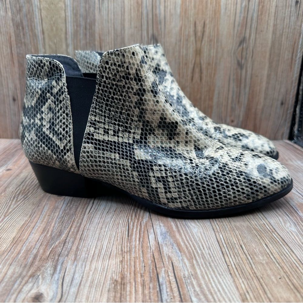 Anthropologie Seychelles Waiting For You Python Leather Ankle Booties Chelsea 8